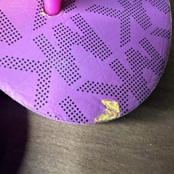 Michael Kors Endine Stripe girls rainbow "MK" flip flops Youth sizes 4/5 - Picture 3 of 7